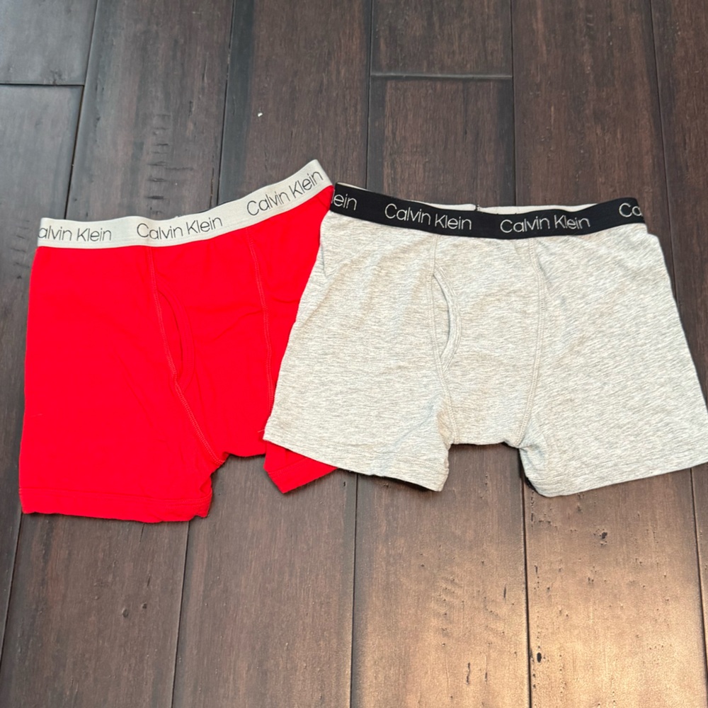 Bundle of Calvin Klein boxer briefs medium